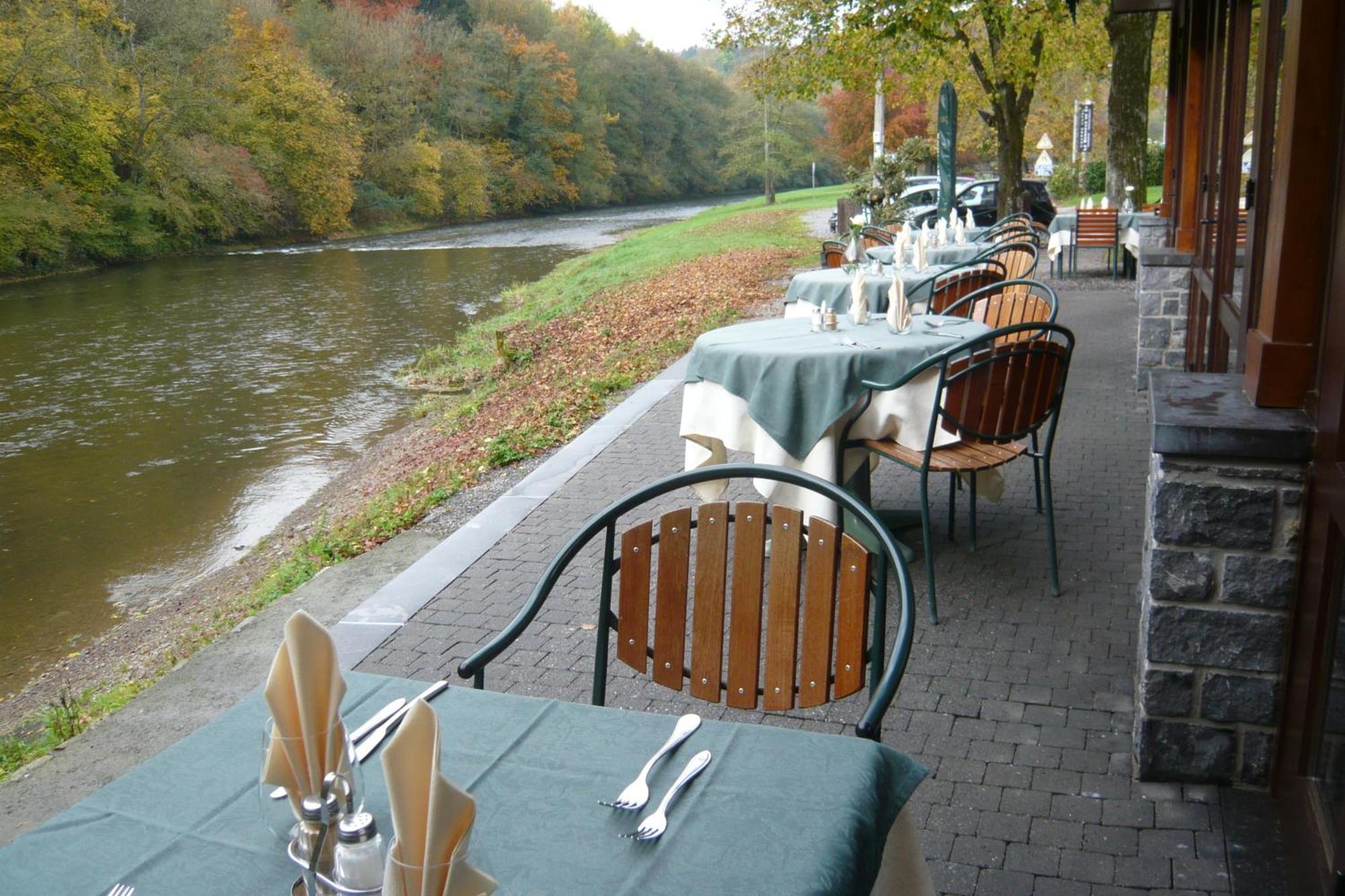 Hôtel/Restaurant à la Ferme Ferrières Esterno foto